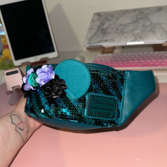 Haunted mansion Lougnefly bag - Picture 4 of 4